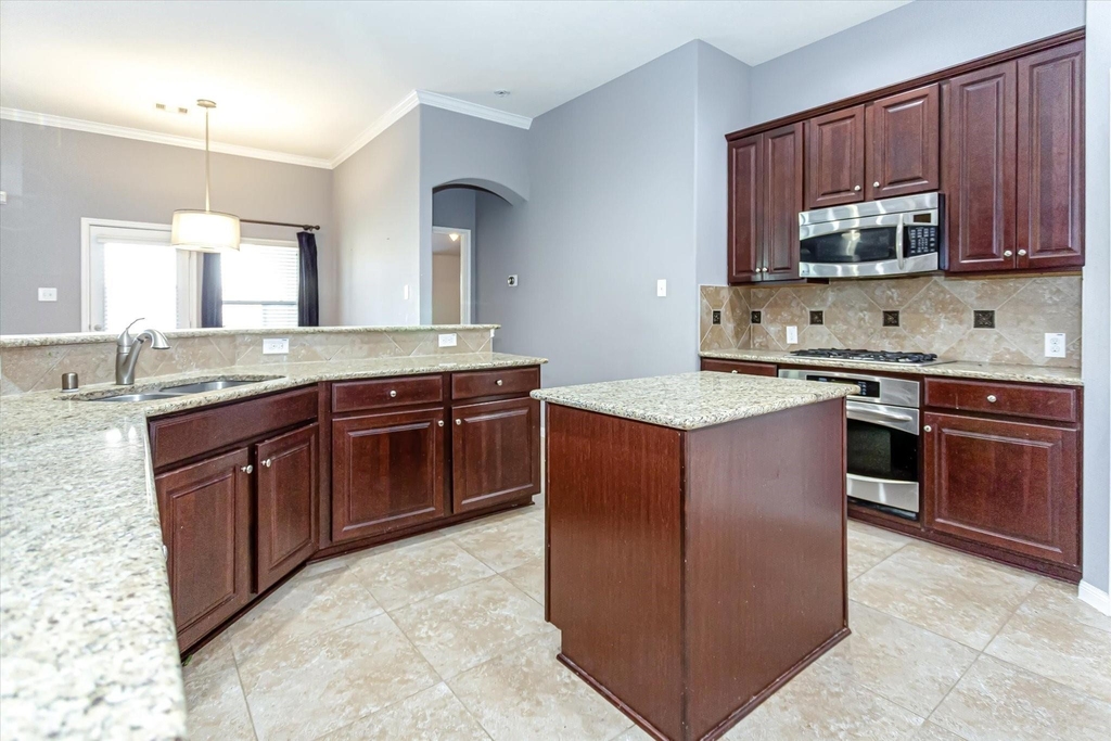 14322 Baron Creek Lane - Photo 8