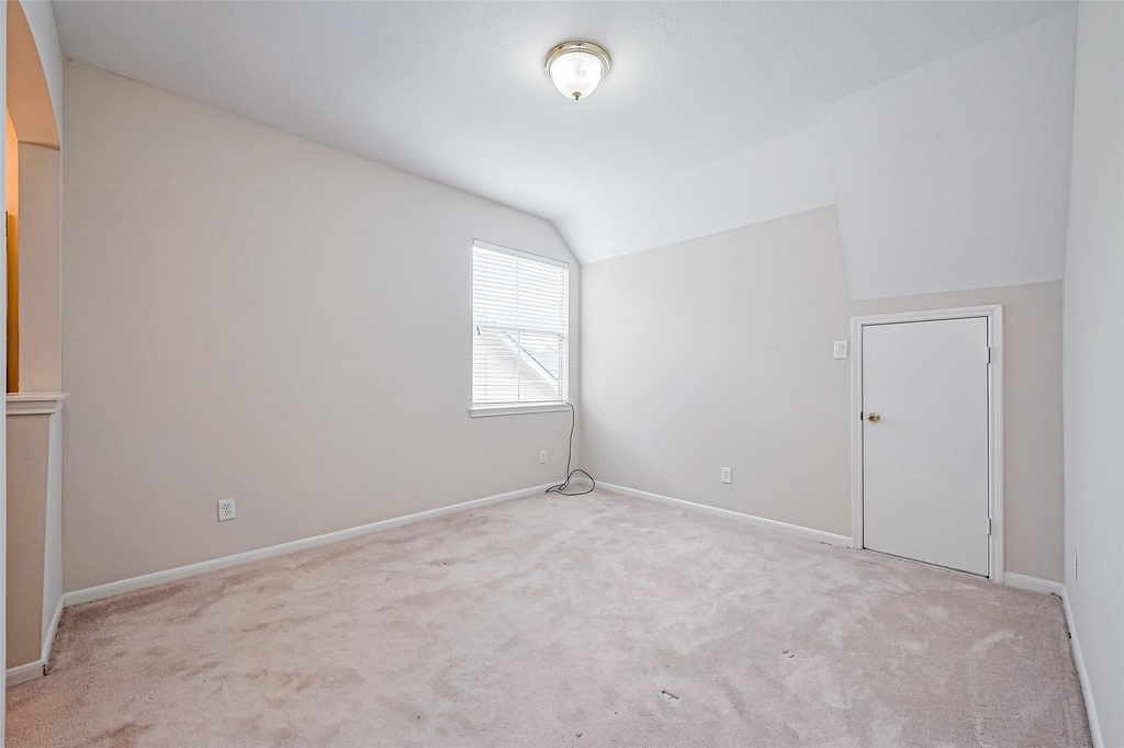 5547 Cranston Court - Photo 28
