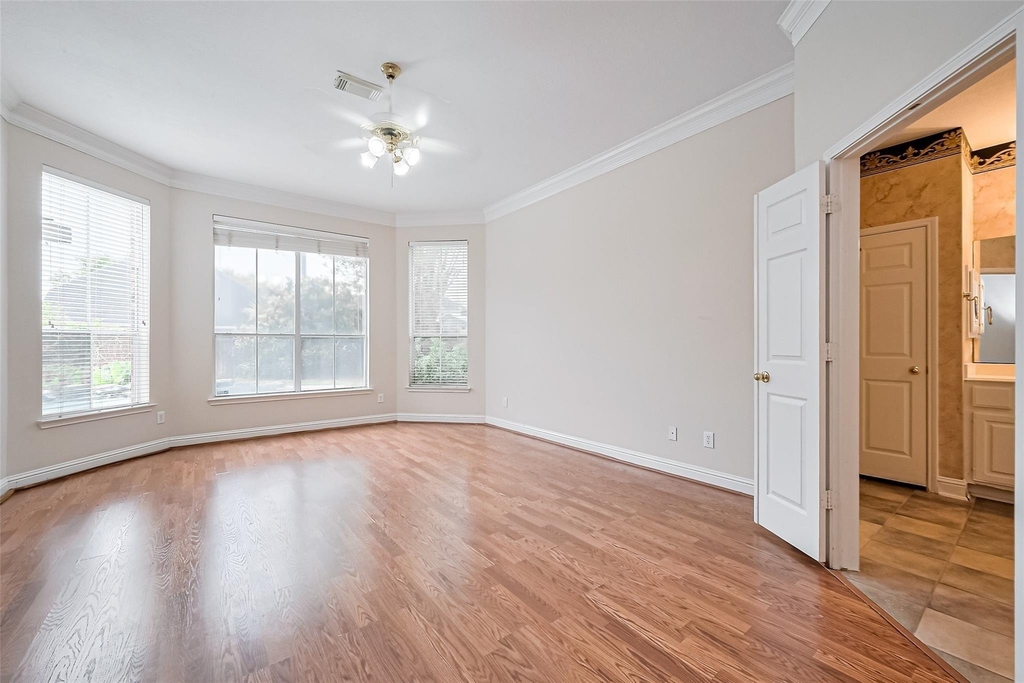 5547 Cranston Court - Photo 16