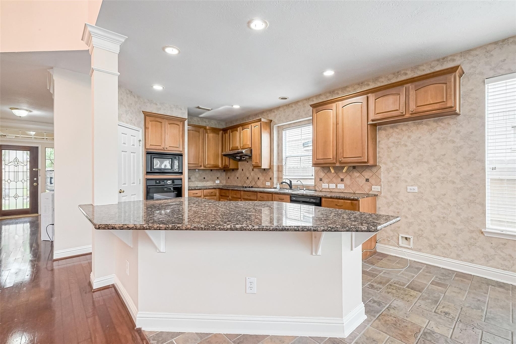 5547 Cranston Court - Photo 14