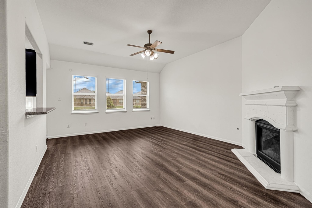 3727 Varna Court - Photo 8