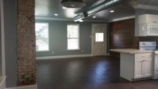 1508 20th Street - Photo 2