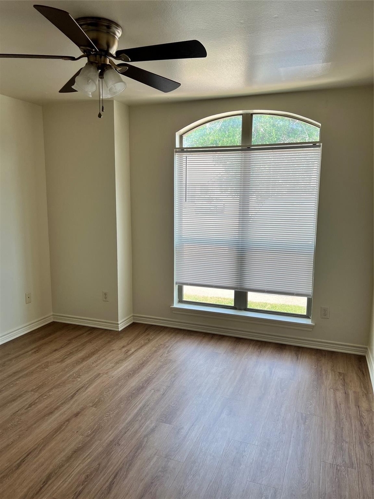 717 N Marshall Lane - Photo 2