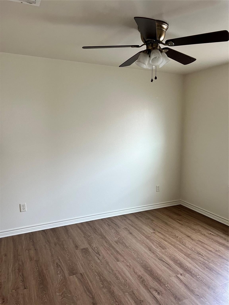 717 N Marshall Lane - Photo 3