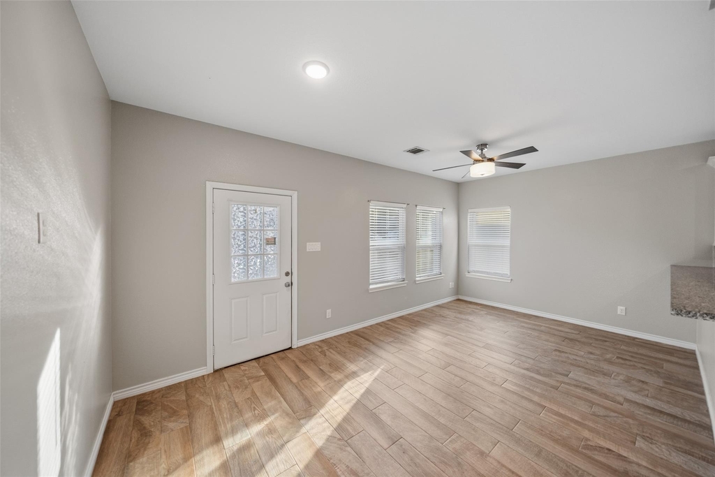 16928 Kempwood - Photo 12