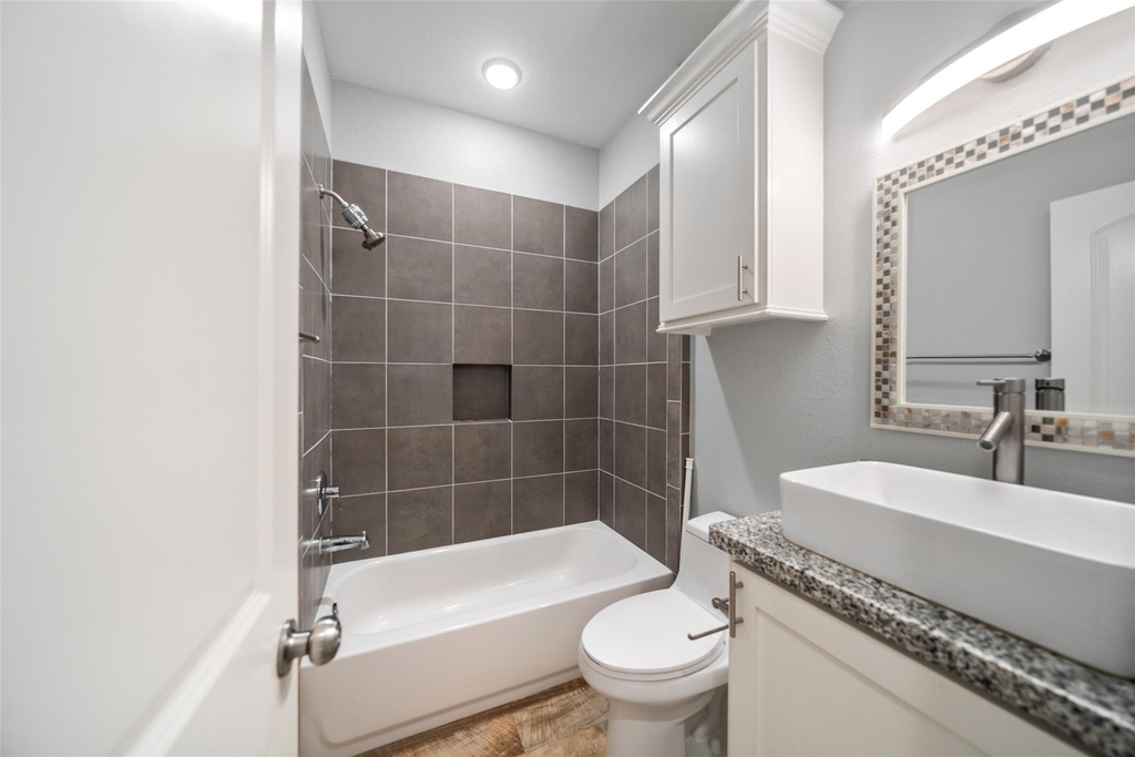 16928 Kempwood - Photo 17