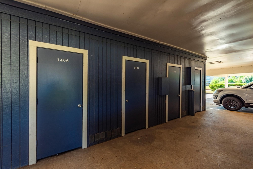 18519 Egret Bay Boulevard - Photo 3