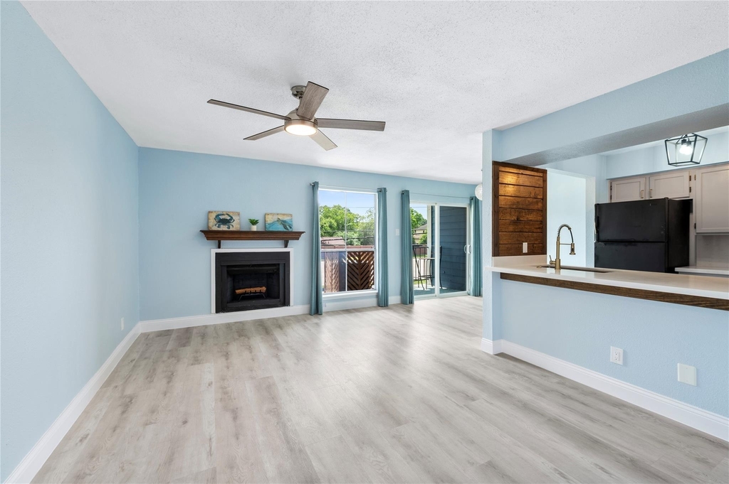 18519 Egret Bay Boulevard - Photo 8