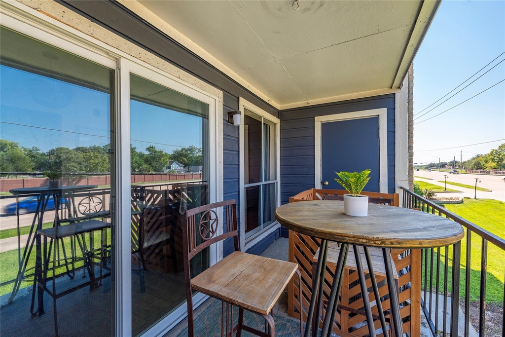 18519 Egret Bay Boulevard - Photo 6