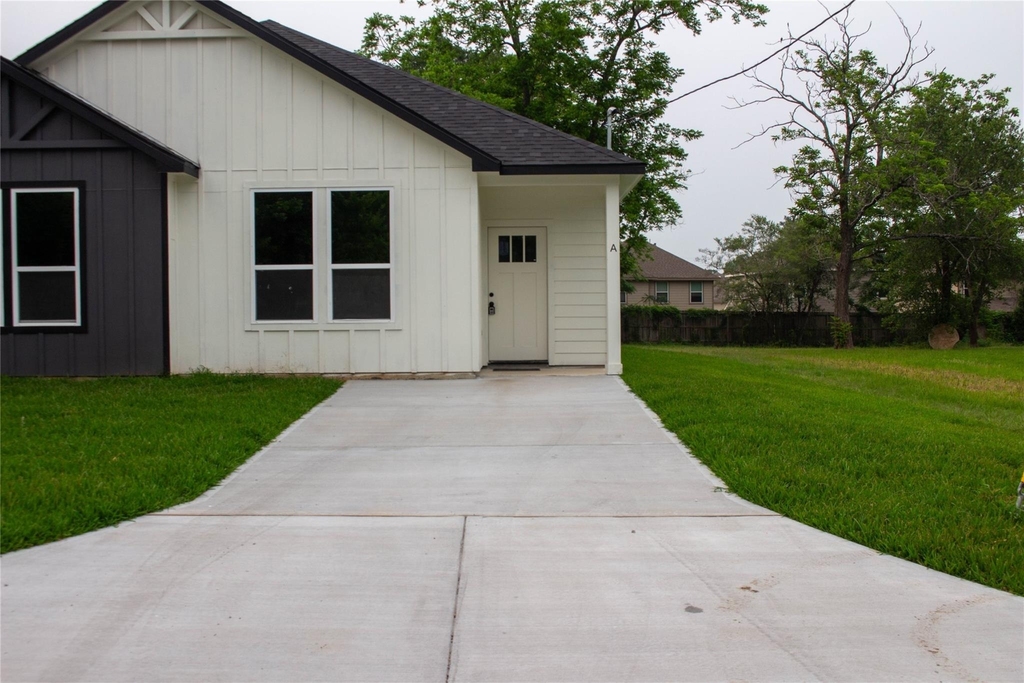 106 Runnels Street - Photo 0