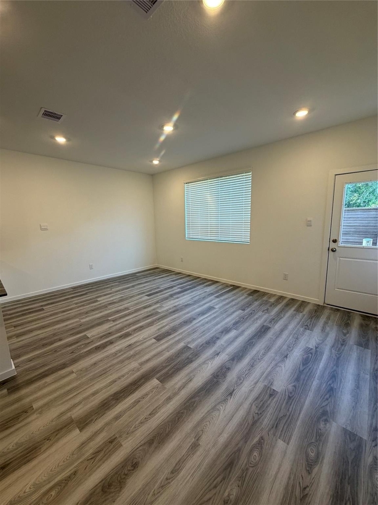 7511 Bella Springs - Photo 1