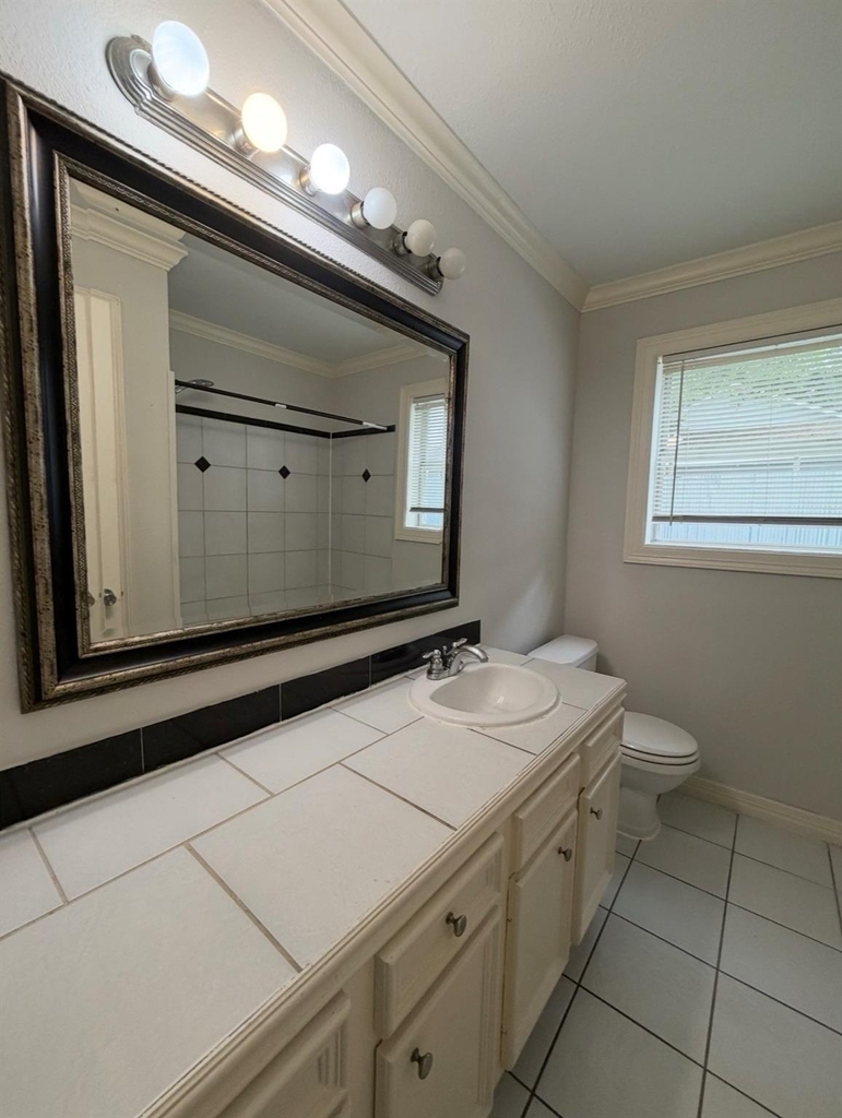 613 Pacific Street - Photo 8