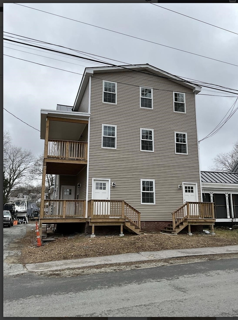 90 Elm - Photo 0