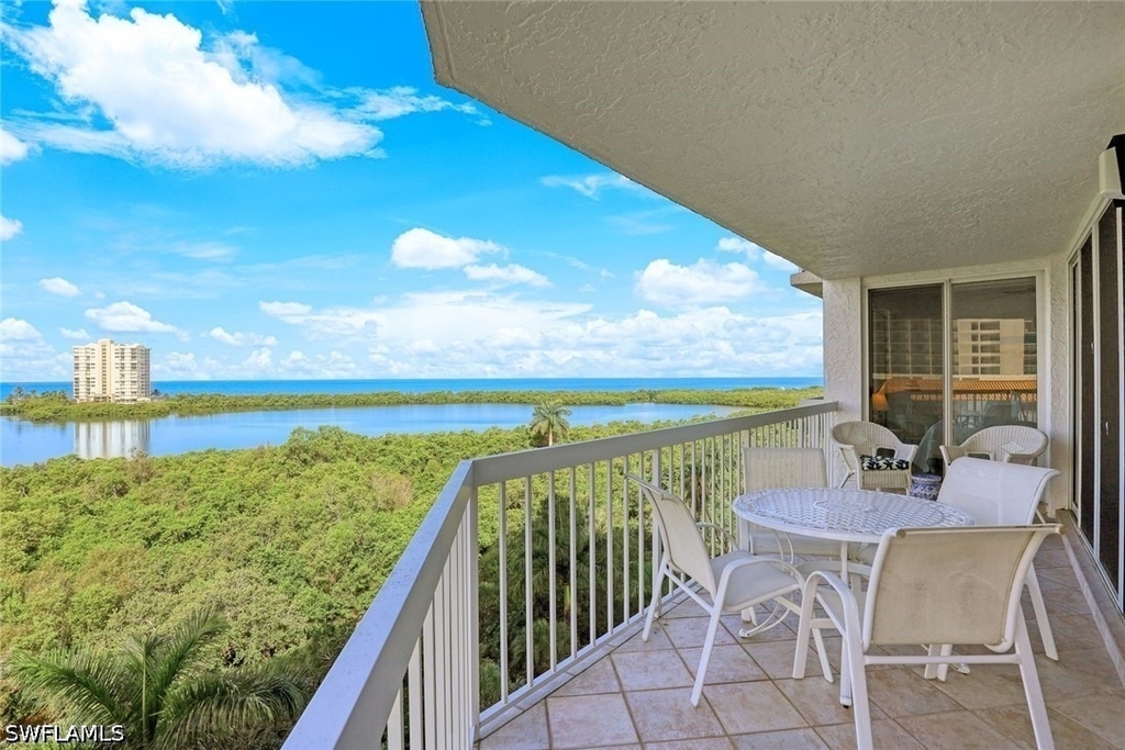 5501 Heron Point Drive - Photo 0