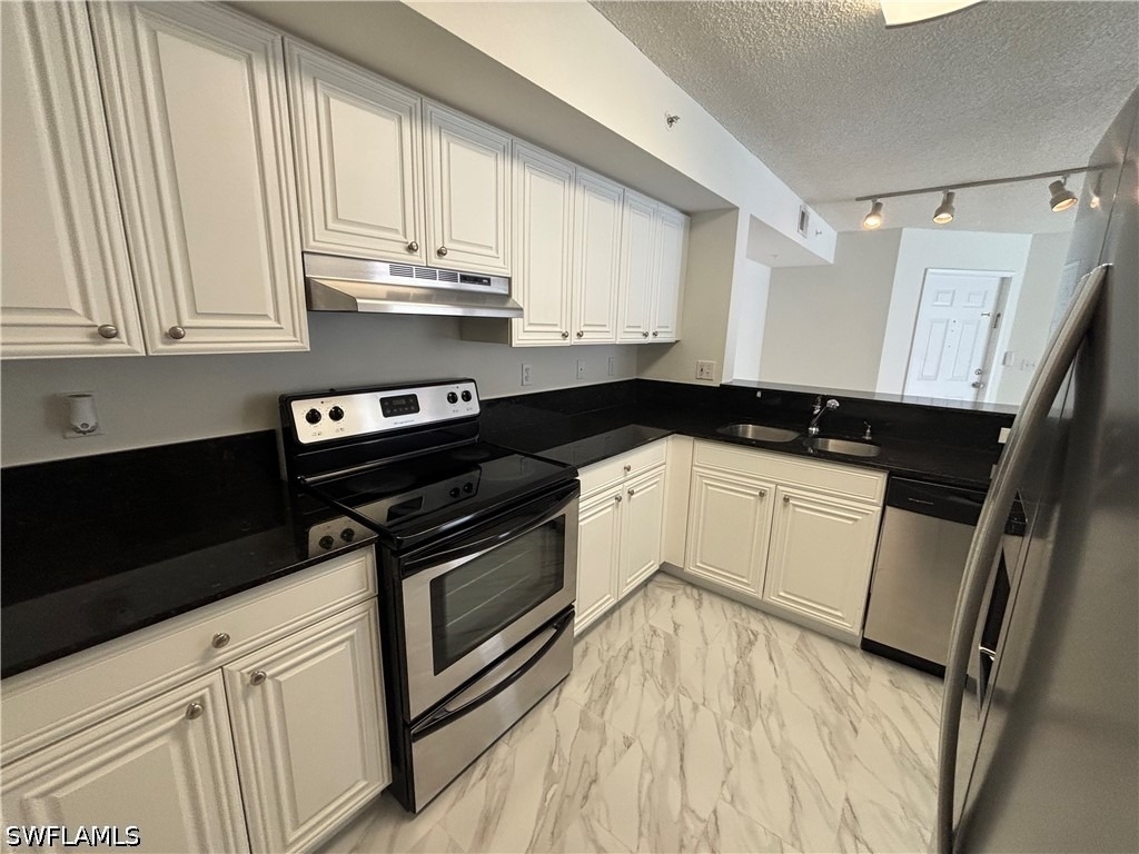8265 Ibis Club Drive - Photo 6