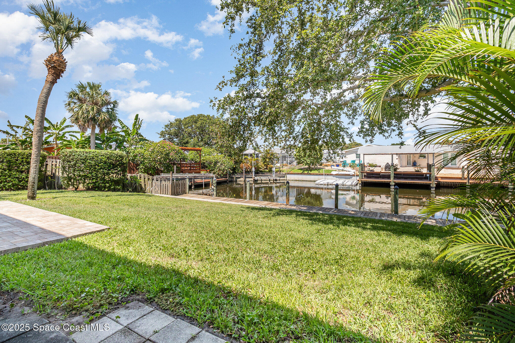 446 Blue Jay Lane - Photo 19