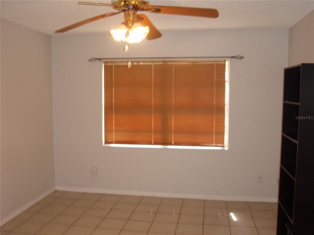 6468 Bonnie Bay Circle N - Photo 3