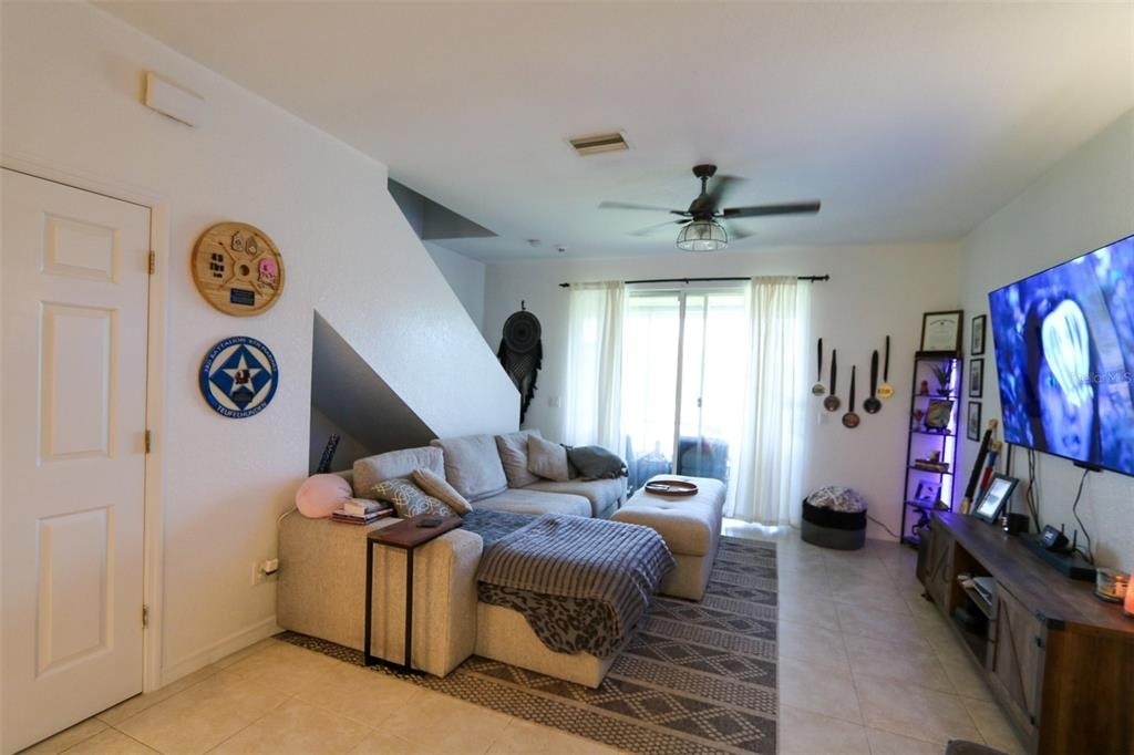 10922 Winter Crest Drive - Photo 4