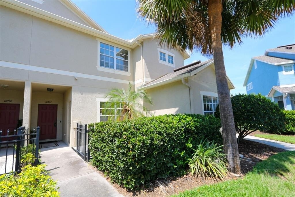 10922 Winter Crest Drive - Photo 0