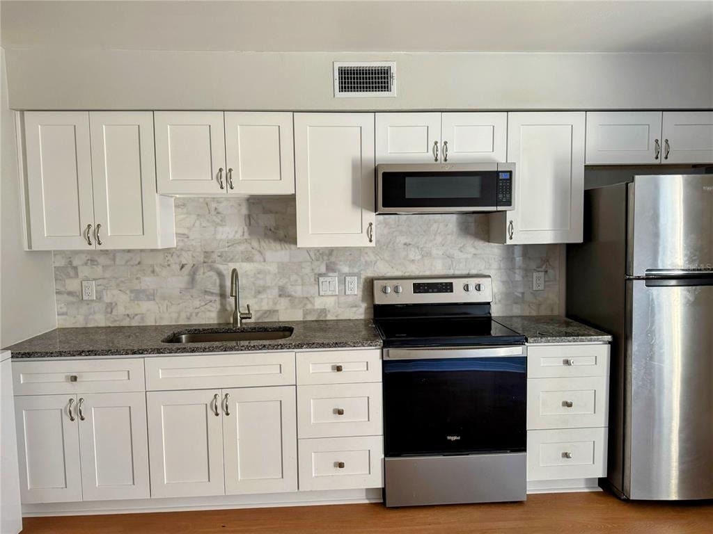 4201 La Dega Court - Photo 26