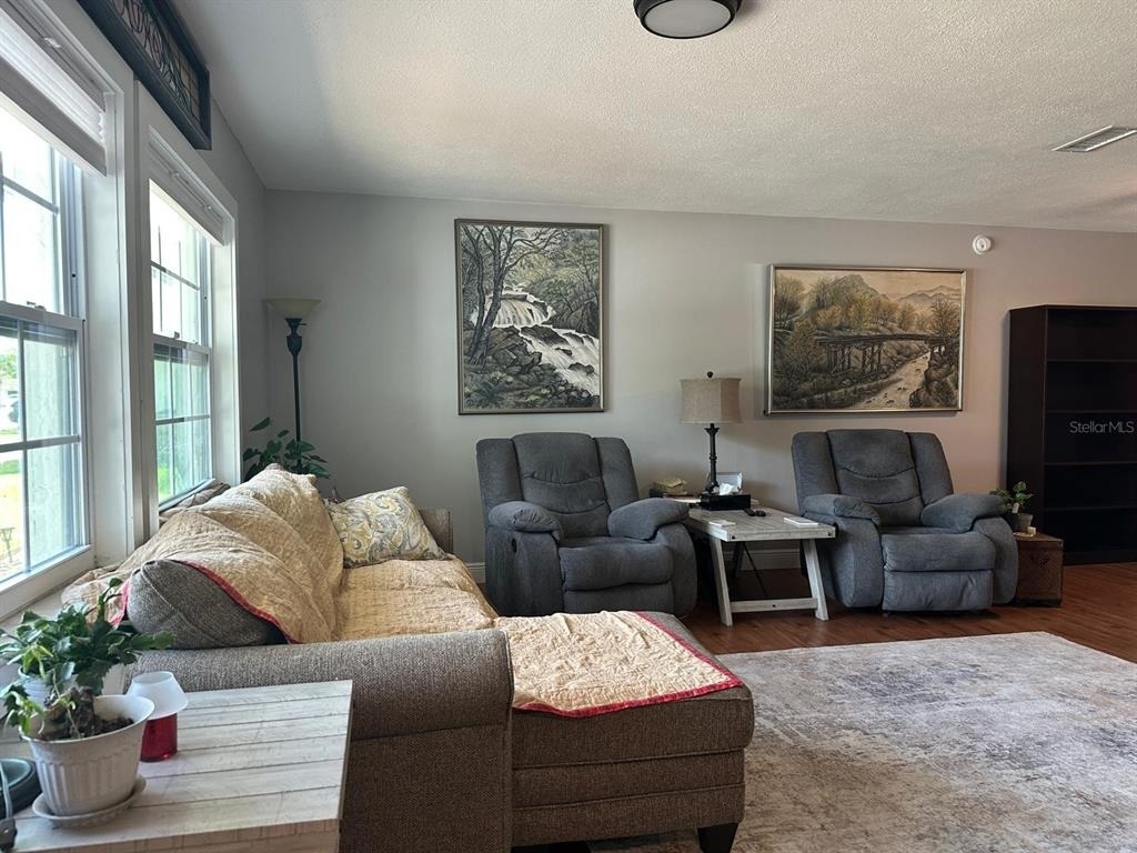 818 Mendoza Drive - Photo 16