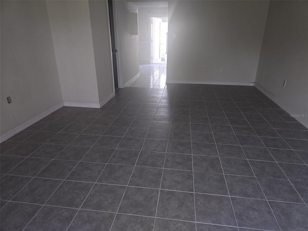 5850 Cypress Gardens Boulevard - Photo 2