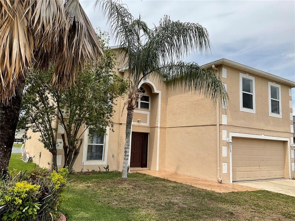 10318 Laxton Street - Photo 0