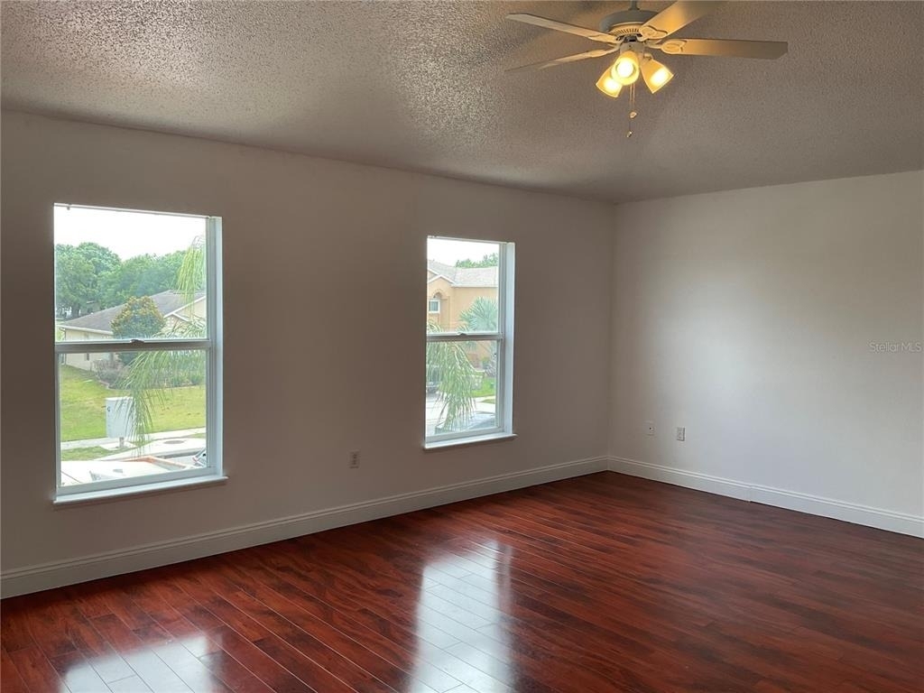 10318 Laxton Street - Photo 18