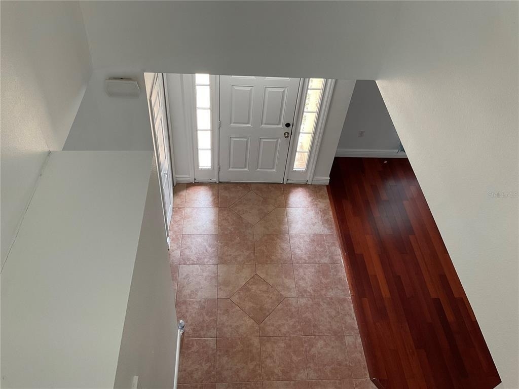 10318 Laxton Street - Photo 10