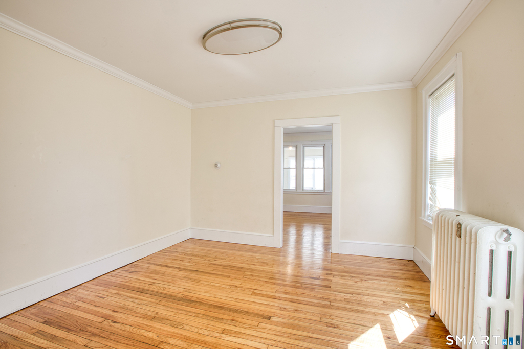 44-46 Glendale Avenue - Photo 9