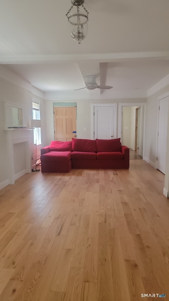 316 Grovers Avenue - Photo 2