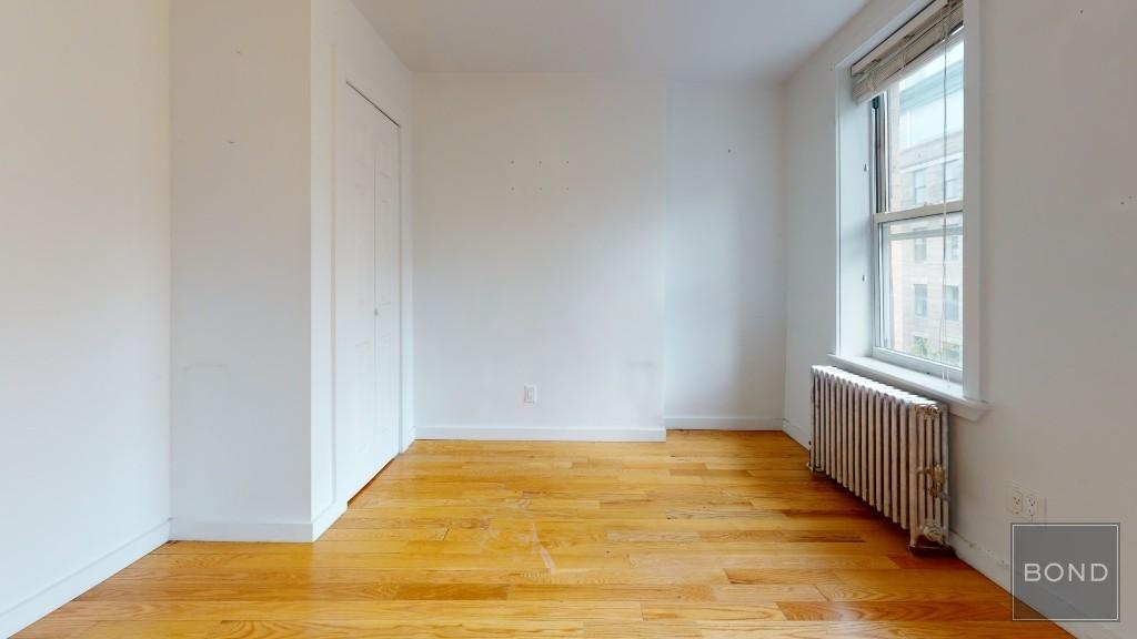 123 East 7th Street  - Photo 3