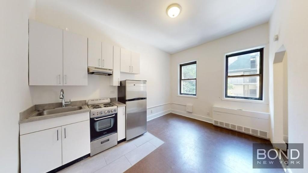455 Second Avenue  - Photo 0