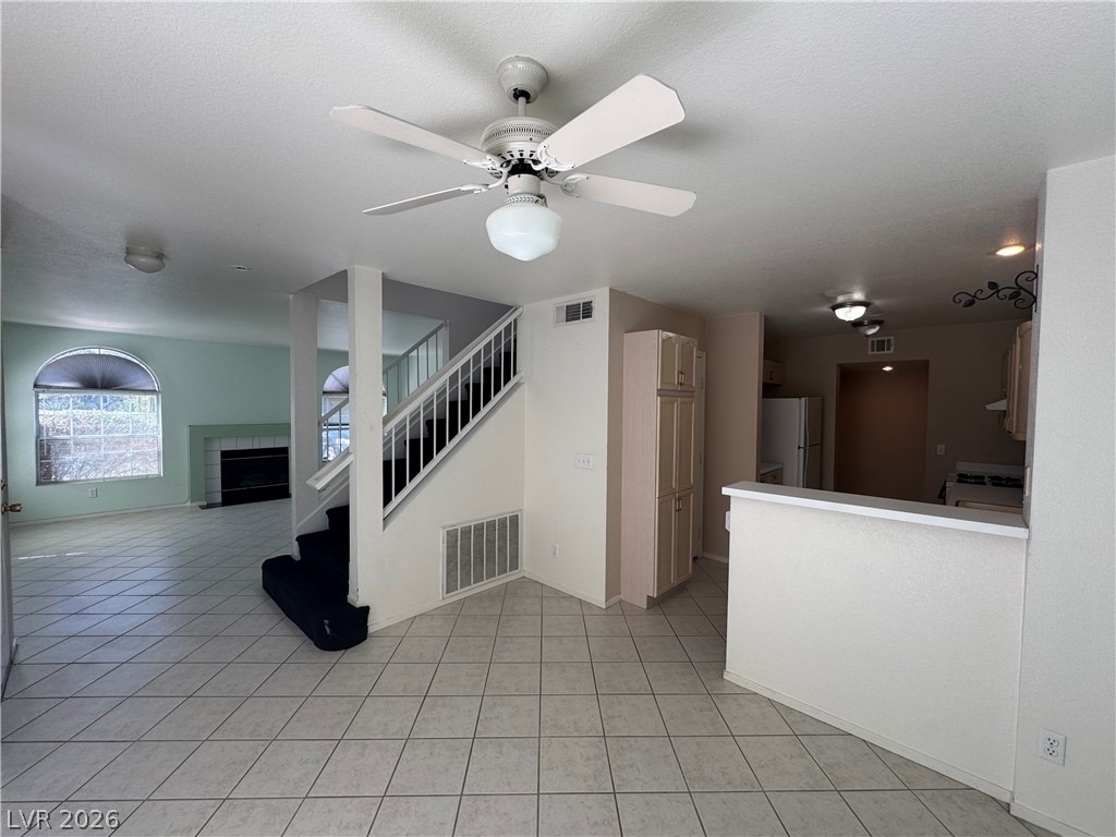 2604 Autumn Blaze Avenue - Photo 3