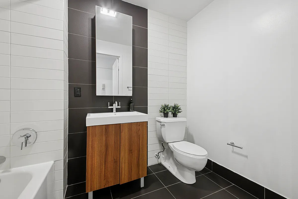116 John Street - Photo 4