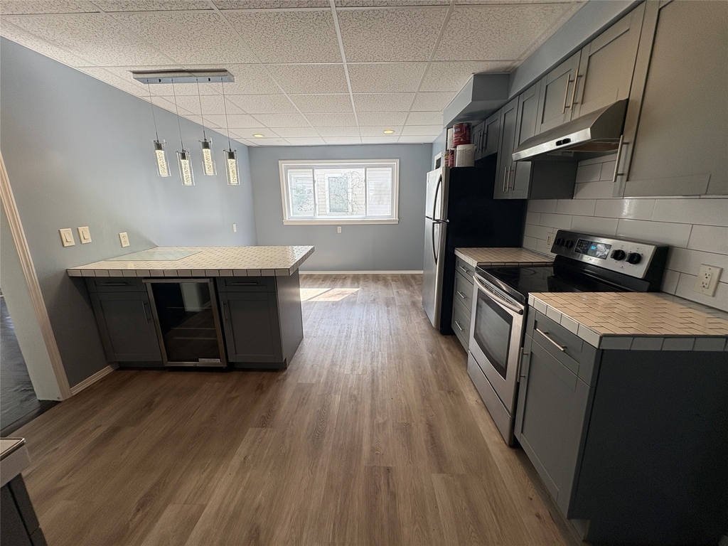 86 Conklin Ave - Photo 2