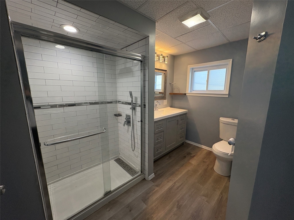 86 Conklin Ave - Photo 5