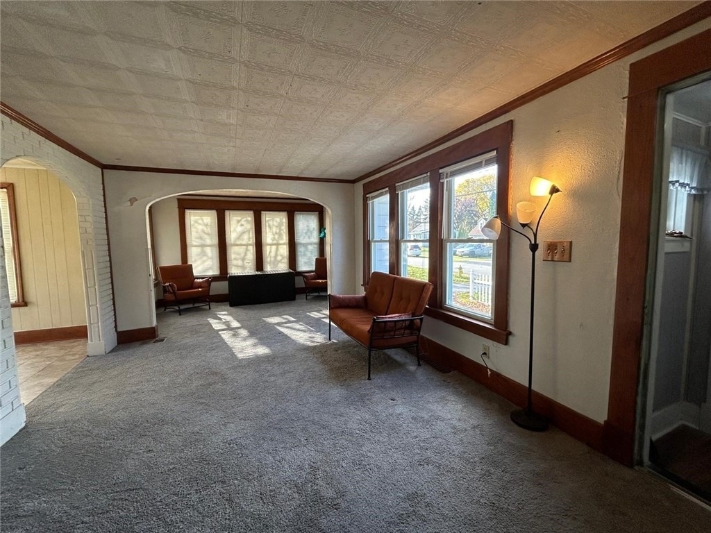 125 Windsor Road - Photo 6