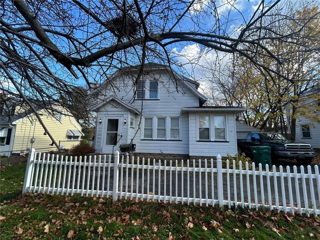 125 Windsor Road - Photo 1
