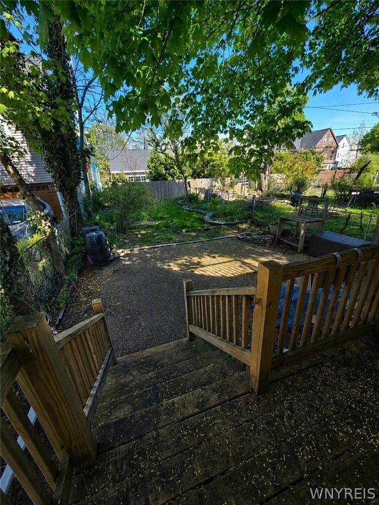 83 Baynes Street - Photo 12