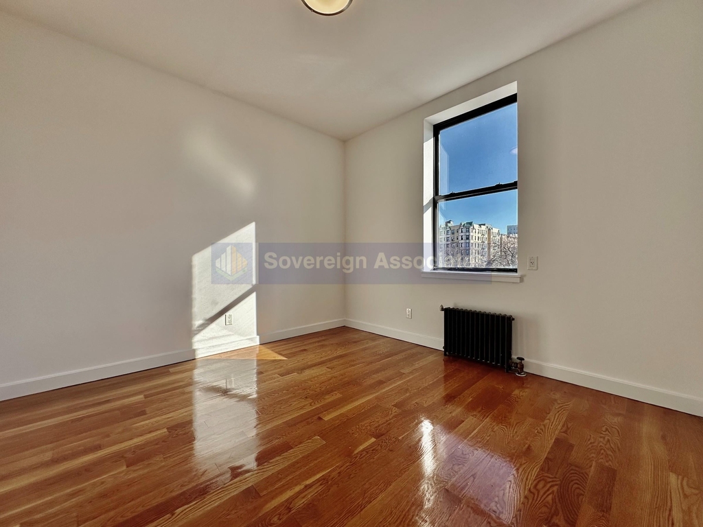 611 West 137th Street - Photo 7