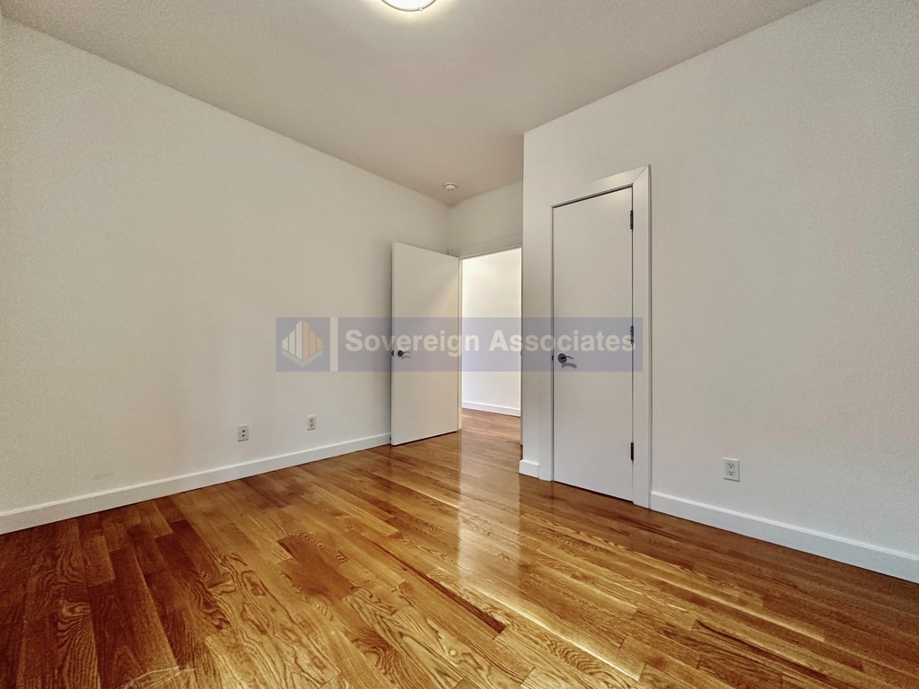 611 West 137th Street - Photo 6