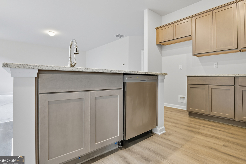 680 River Run Drive - Photo 42