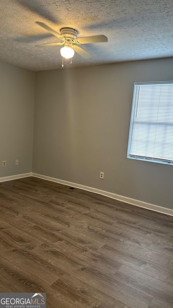 1441 Springleaf Circle Se - Photo 9