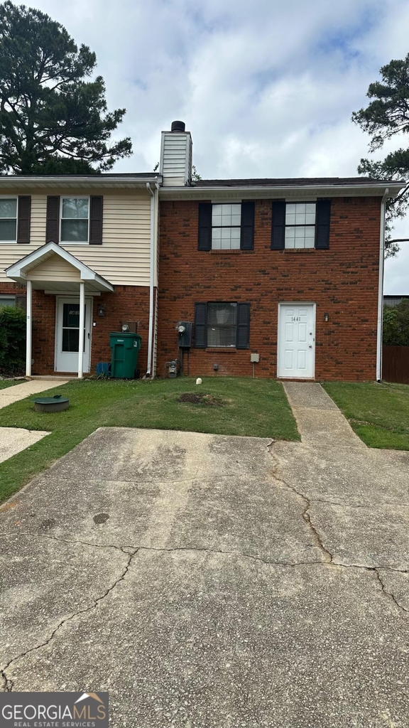 1441 Springleaf Circle Se - Photo 1
