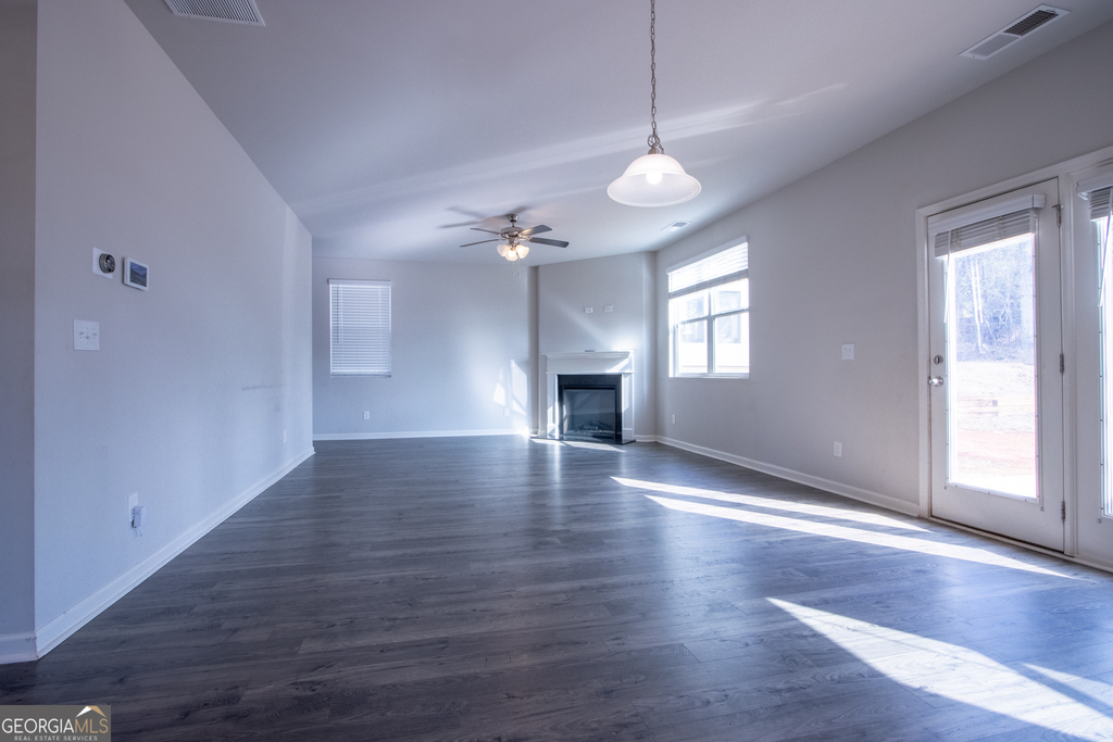 325 Park West Boulevard - Photo 6
