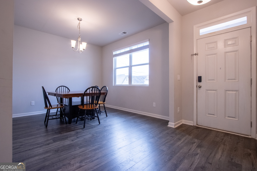 325 Park West Boulevard - Photo 4