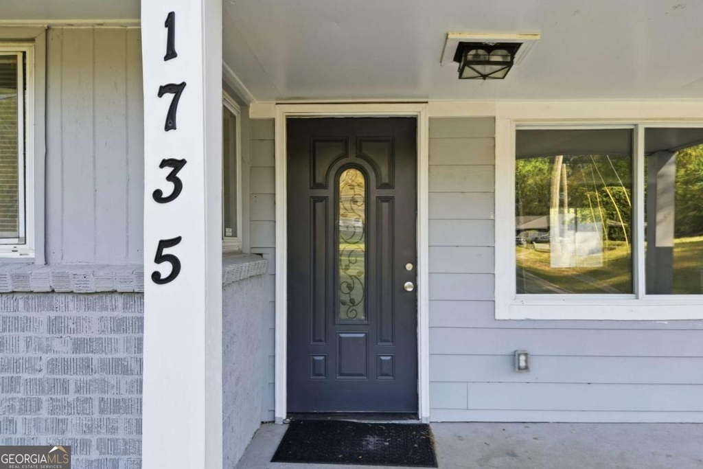 1735 Carter Circle - Photo 1