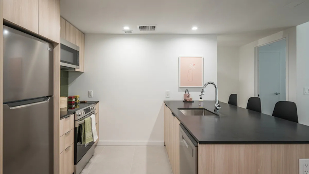 975 Nostrand Avenue - Photo 2