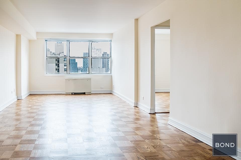 888 8th Avenue  - Photo 0